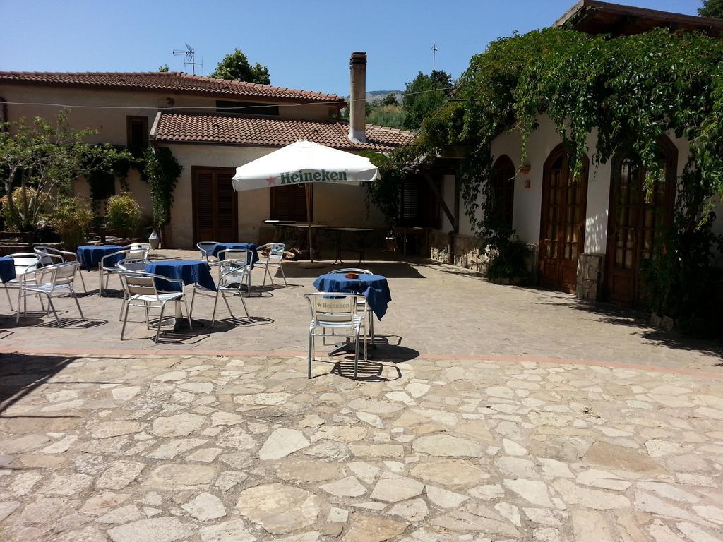 Agriturismo La Sorgente Delle Madonie Vila Polizzi Generosa Exterior foto